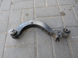 рычаг задний правый Volkswagen Golf 6 поколение 2008, 2.0 л., дизель, хетчбэк 5 дв., 1K0505323N