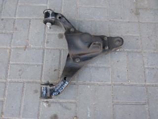 рычаг передний левый Mercedes-Benz Sprinter 2 поколение (W906) 2011, 2.1 л., дизель, 9063221009