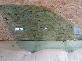 стекло двери передней правой BMW X5 E70 2007, 3.0 л., M57 D30 (306D1), дизель, внедорожник 5 дв.