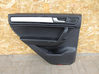 обшивка двери задняя левая Volkswagen Touareg 2 поколение 2011, 3.0 л., дизель, внедорожник 5 дв., 7P6867215