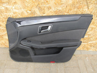 обшивка двери передняя правая Mercedes-Benz E-Класс W212/S212/C207/A207 2009, 2.1 л., OM 651.924, дизель, седан, 2127202270