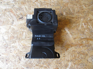 сабвуфер Audi R8 42 2007, 4.2 л., BYH, бензин, купе, 420035412C