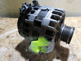 генератор Volvo V40 2 поколение 2012, 2.0 л., D 5204 T4, дизель, хетчбэк 5 дв., 31288880