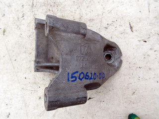 кронштейн двигателя Volkswagen Touareg 1 поколение 2007, 5.0 л., CBWA, дизель, внедорожник 5 дв., 07Z199308B