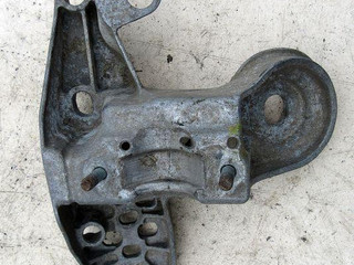 кронштейн двигателя Audi A6 4B/C5 [рестайлинг] 2002, 1.8 л., AJL, бензин, седан, 4B0199351A