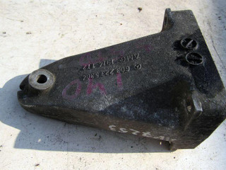 кронштейн двигателя Mercedes-Benz S-Класс W140/C140 1991, 4.2 л., бензин, седан, 6032235304