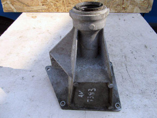 кронштейн полуоси BMW X5 E53 2003, 3.0 л., M57 D30 (306D2), дизель, внедорожник 5 дв., 7503120