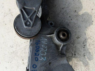 кронштейн генератора Audi A4 B5 1995, 1.8 л., AFY, бензин, седан, 06B903143N