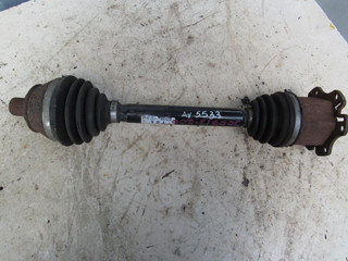 полуось передняя левая (приводной вал, ШРУС) Audi A6 4F/C6 2004, 2.7 л., BPP, дизель, седан, 4F0407272J