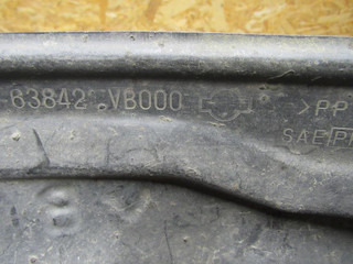 защита арок передняя правая (подкрылок) Nissan Patrol Y61 2000, 3.0 л., ZD30DDTi, дизель, внедорожник 5 дв., 63842VB000