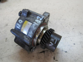 насос вакуумный Toyota Land Cruiser Prado 3 поколение J120 2005, 3.0 л., 1KZ-TE, дизель, внедорожник 5 дв., 2930067020