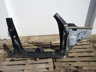стойка кузовная передняя Toyota Land Cruiser 10 поколение J100 1998, 4.2 л., 1HD-FTE, дизель, внедорожник 5 дв.