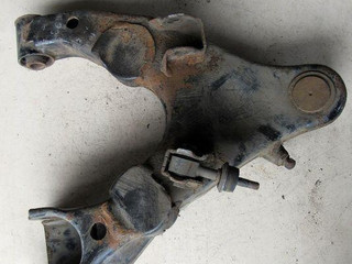рычаг передний правый Toyota Land Cruiser 10 поколение J100 1998, 4.2 л., 1H-Z, дизель, внедорожник 5 дв., 48620-60010