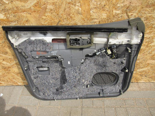обшивка двери передняя правая Toyota Land Cruiser Prado 3 поколение J120 2007, 3.0 л., 1KZ-TE, дизель, внедорожник 5 дв.