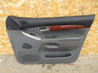 обшивка двери передняя правая Toyota Land Cruiser Prado 3 поколение J120 2005, 4.0 л., 1GR-FE, бензин, внедорожник 5 дв.