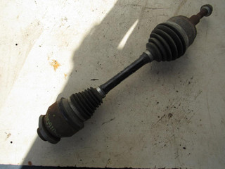 полуось передняя левая (приводной вал, ШРУС) Volkswagen Multivan T5 2005, дизель, 7H0407271AH