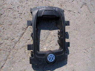 декоративная крышка двигателя Volkswagen Touareg 1 поколение 2002, 7L6103925