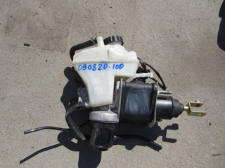 бачок тормозной жидкости Mercedes-Benz E-Класс W211/S211 2002, 2114300302
