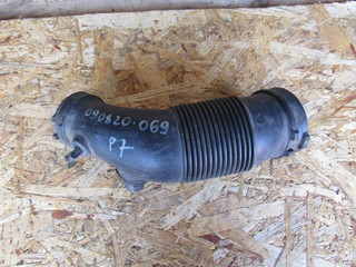 патрубок воздушного фильтра Audi A6 4F/C6 2006, 06E129629G