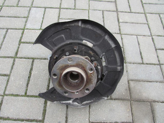 ступица задняя правая BMW X5 E70 2006, 6770984
