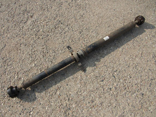 карданный вал Audi Q5 8R 2010, 2.0 л., дизель, внедорожник 5 дв., 8R0521101B