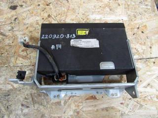CD-чейнджер Toyota Land Cruiser 10 поколение J100 1998, 86270-60040