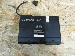 CD-чейнджер Volkswagen Golf 4 поколение 2003, 1J6035111