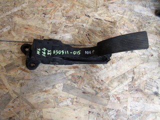педаль Mercedes-Benz M-Класс W164 2005, 1643000004