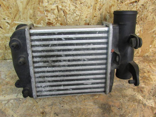 интеркулер Audi A6 4F/C6 2006, 3.0 л., дизель, 4F0145806E
