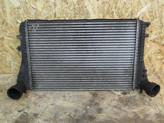 интеркулер Volkswagen Passat B6 2005, 2.0 л., дизель, 3C0145805F