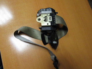ремень безопасности Mercedes-Benz M-Класс W164 2005, 2518601085