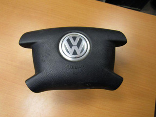 подушка безопасности водителя Volkswagen Transporter T5 2003, 7H0880201M