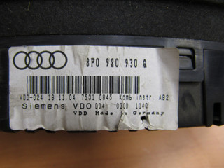 щиток приборов (приборная панель) Audi A3 8P 2003, 8P0920930Q