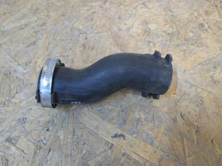 патрубок интеркулера Audi A6 4F/C6 2006, 4F0145708C