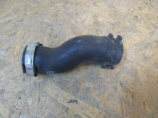 патрубок интеркулера Audi A6 4F/C6 2006, 4F0145708C