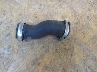 патрубок интеркулера Audi A6 4F/C6 2006, 4F0145708C