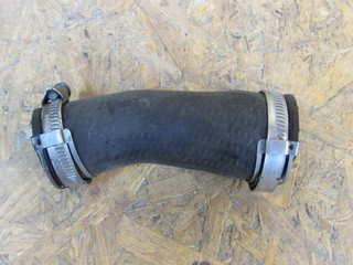 патрубок интеркулера Audi A6 4F/C6 2006, 4F0145944H