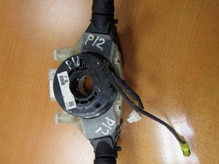 переключатель подрулевой (стрекоза) Nissan Primera P12 2001, 25260AV710