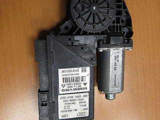моторчик стеклоподъемника передний правый Audi A4 B7 2007, 8E1959802H