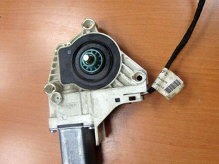 моторчик стеклоподъемника задний правый Audi A6 4F/C6 2006, 8K0959812B