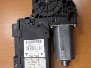 моторчик стеклоподъемника передний правый Audi A4 B7 2006, 8E1959802B