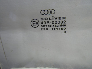 стекло двери передней правой Audi A6 4B/C5 2000