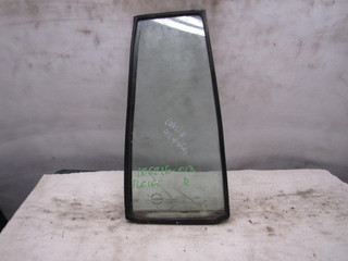 форточка задняя правая Toyota Land Cruiser 10 поколение J100 2002