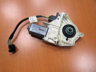 моторчик стеклоподъемника передний левый Audi A6 4F/C6 [рестайлинг] 2010, 4F0959801D