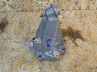 кронштейн двигателя Mercedes-Benz E-Класс W212/S212/C207/A207 2010, 1.8 л., M 271.860, бензин, 2712232704
