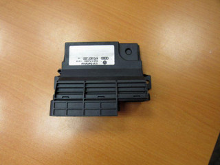 Блок управления BCM (Body Control Module) Audi A6 4F/C6 [рестайлинг] 2008, 4F0910280