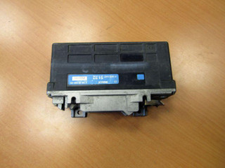 Блок управления ABS/ESP Mercedes-Benz E-Класс 1 поколение [рестайлинг] 1993, 0055455132