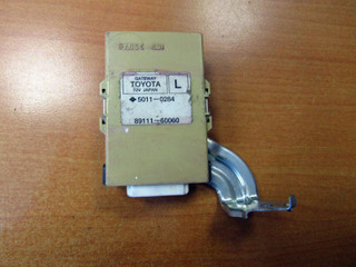 Блок управления BCM (Body Control Module) Toyota Land Cruiser 11 поколение J200 2011, 89111-60060