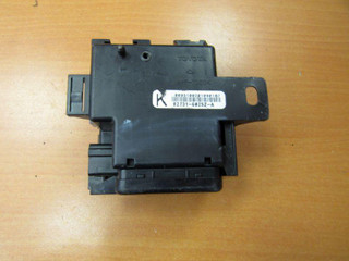 блок управления крышкой багажника Toyota Land Cruiser 11 поколение J200 2011, 82731-60252