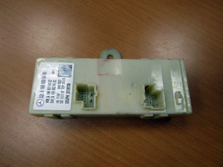 блок управления крышкой багажника Mercedes-Benz M-Класс W166 2011, 1669016405